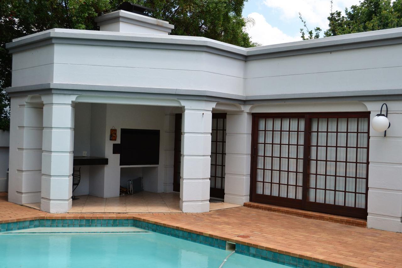 The Baobab Villa Midrand Eksteriør bilde