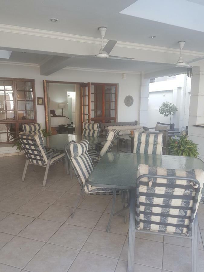 The Baobab Villa Midrand Eksteriør bilde
